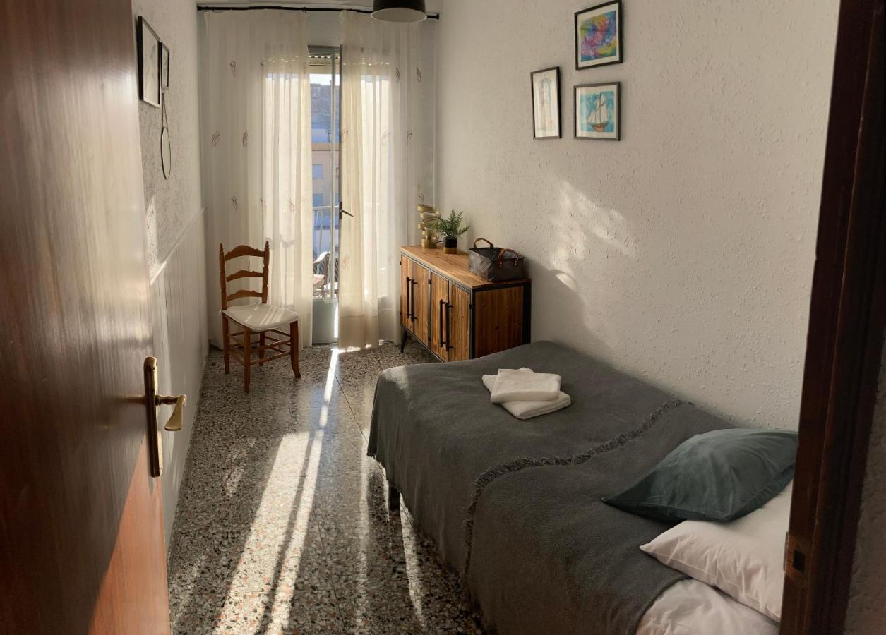 Apartamento Tres Soles Solo Familias Gandía Exteriör bild